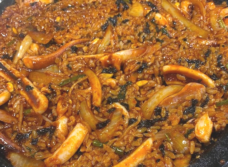오징어볶음에-비빔밥