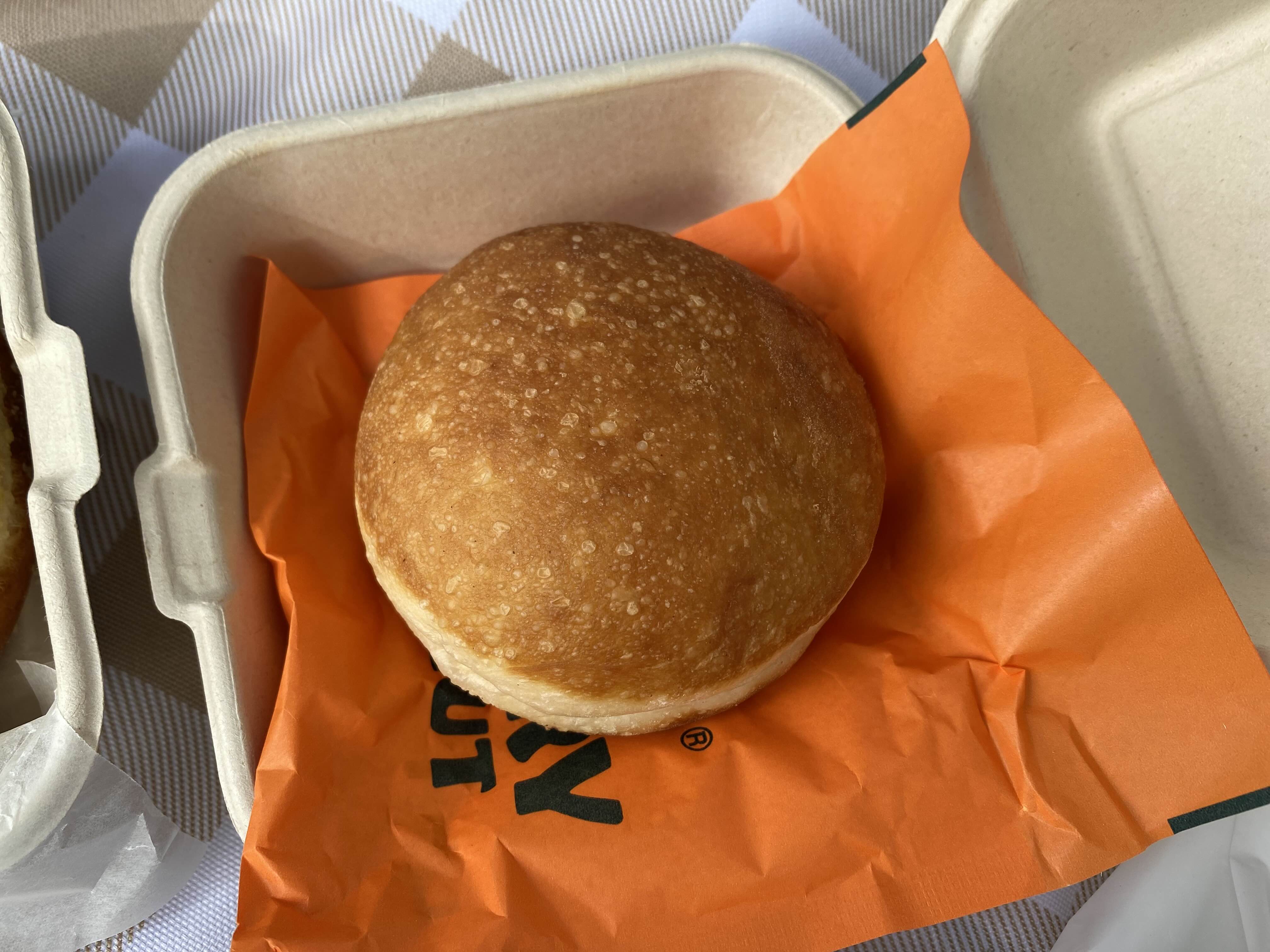 우유 크림 도넛 브레드
