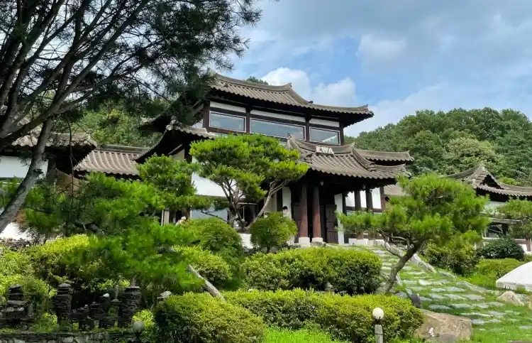 이와 카페 가게 전경