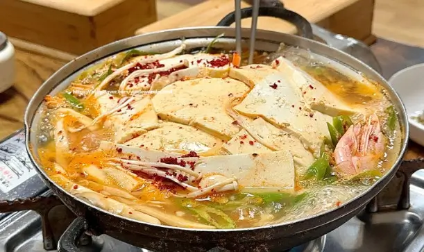 생생정보 원주 산골손두부 해물칼국수