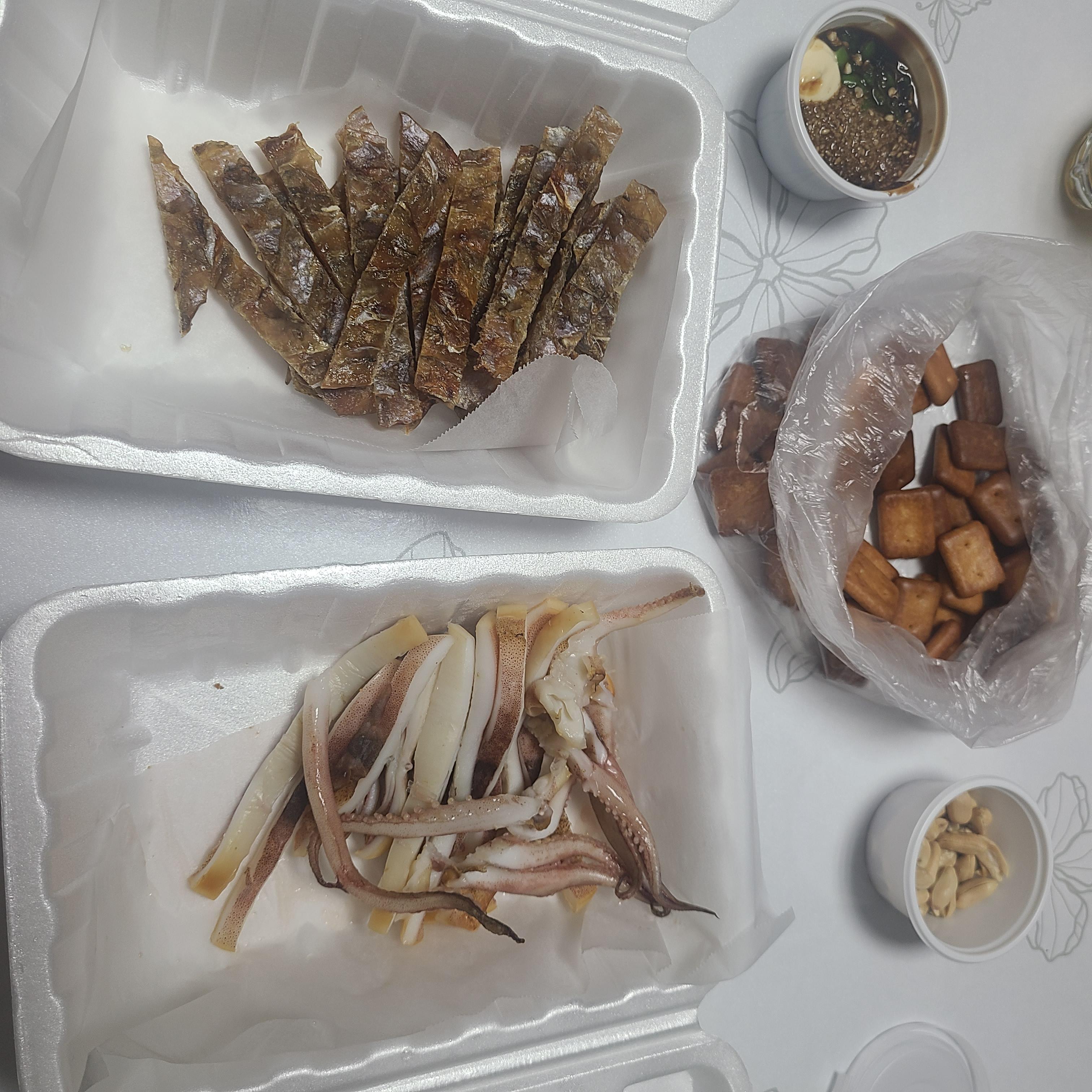  [전주] 전일맥주에서 마른 안주(쥐포, 촉촉한 오징어) 먹어보기
