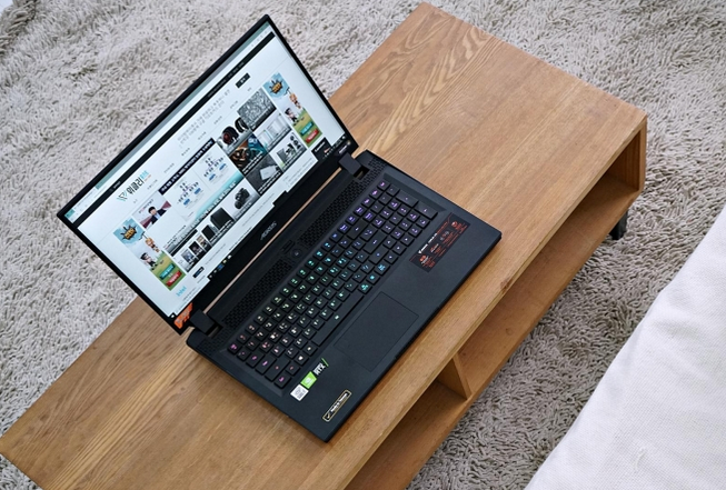  가성비 게이밍 노트북 추천 지포스 RTX 3080 탑재한 기가바이트 어로스 완벽리뷰