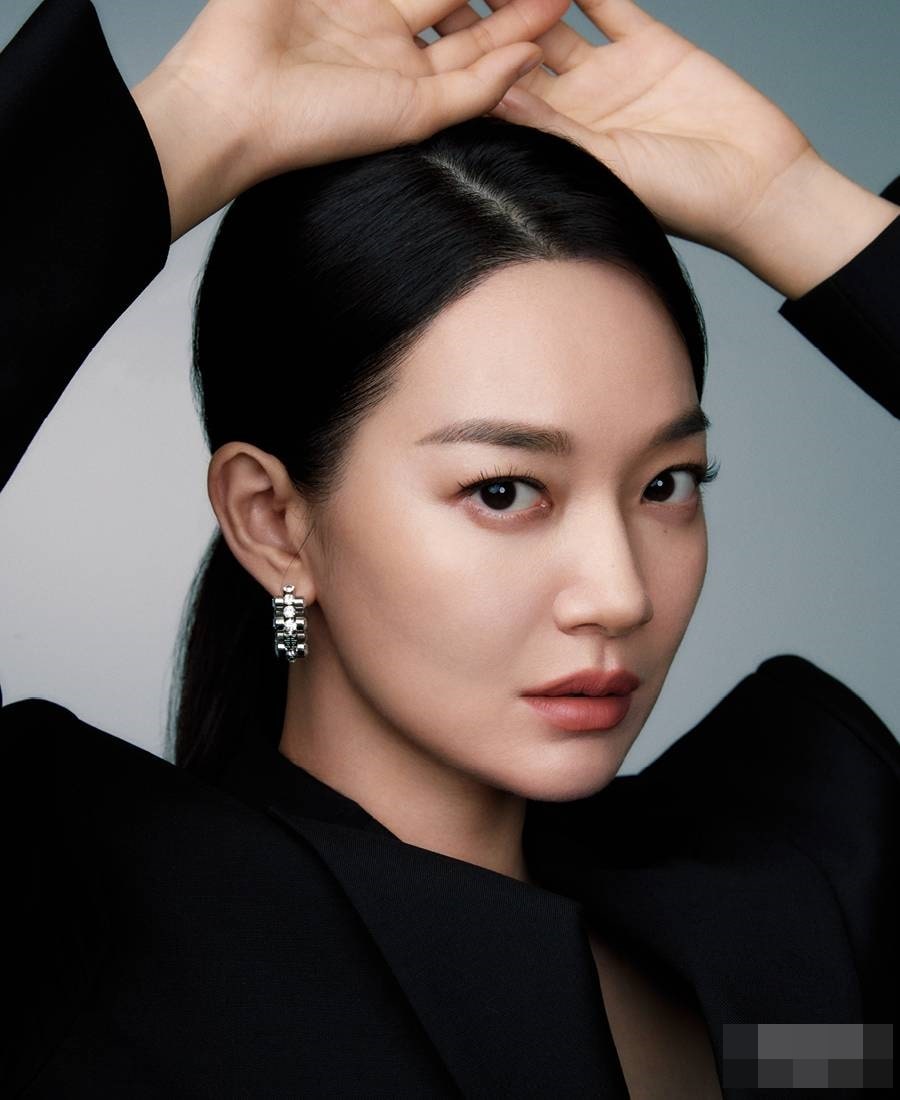 배우 신민아