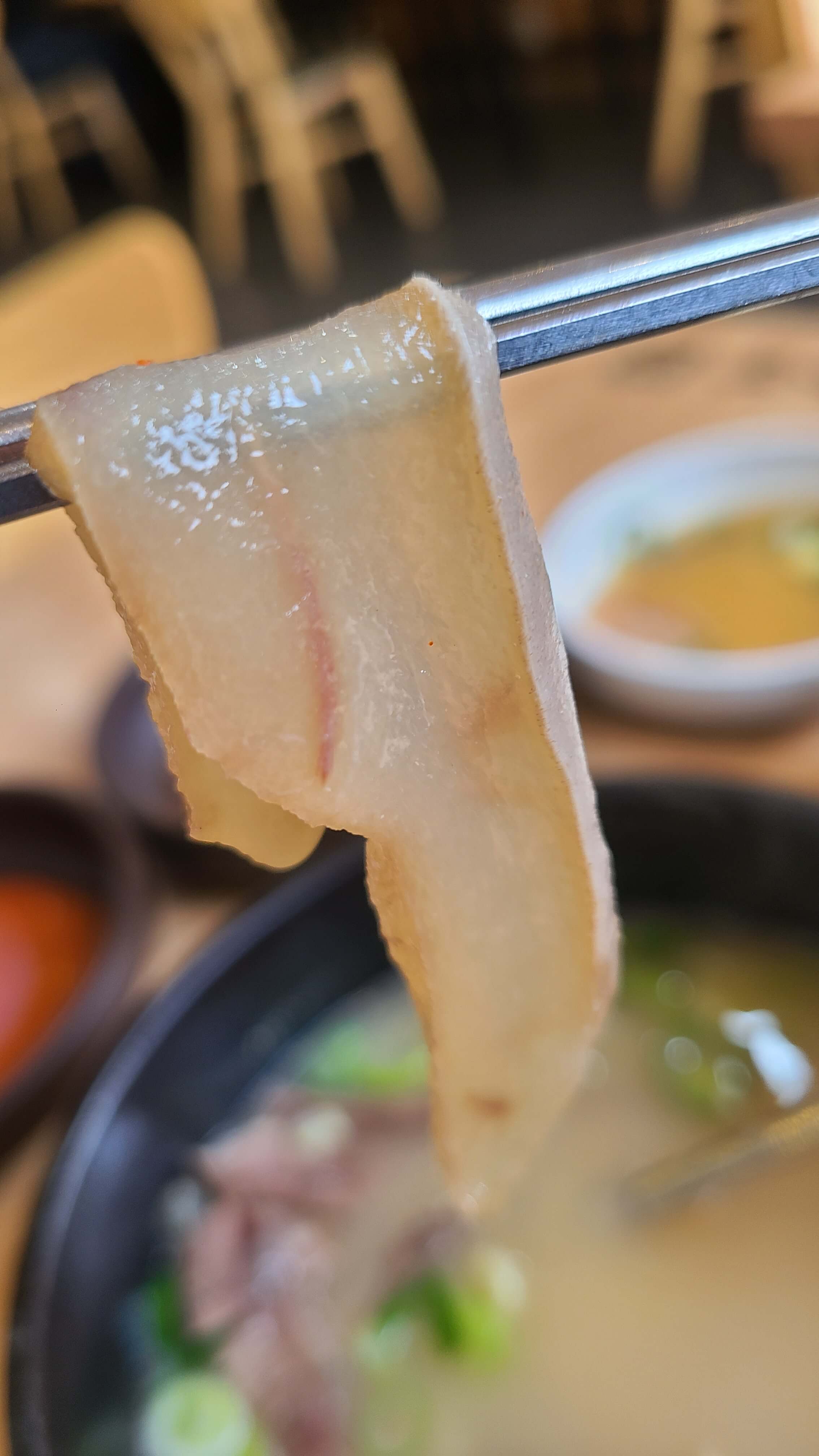 정든한우-소머리국밥-고기-3