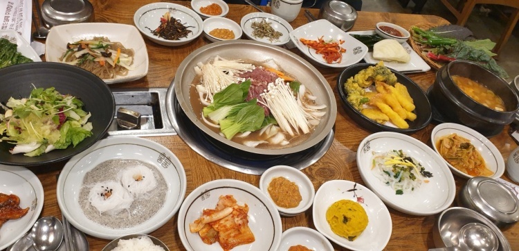 제철쌈밥 이미지