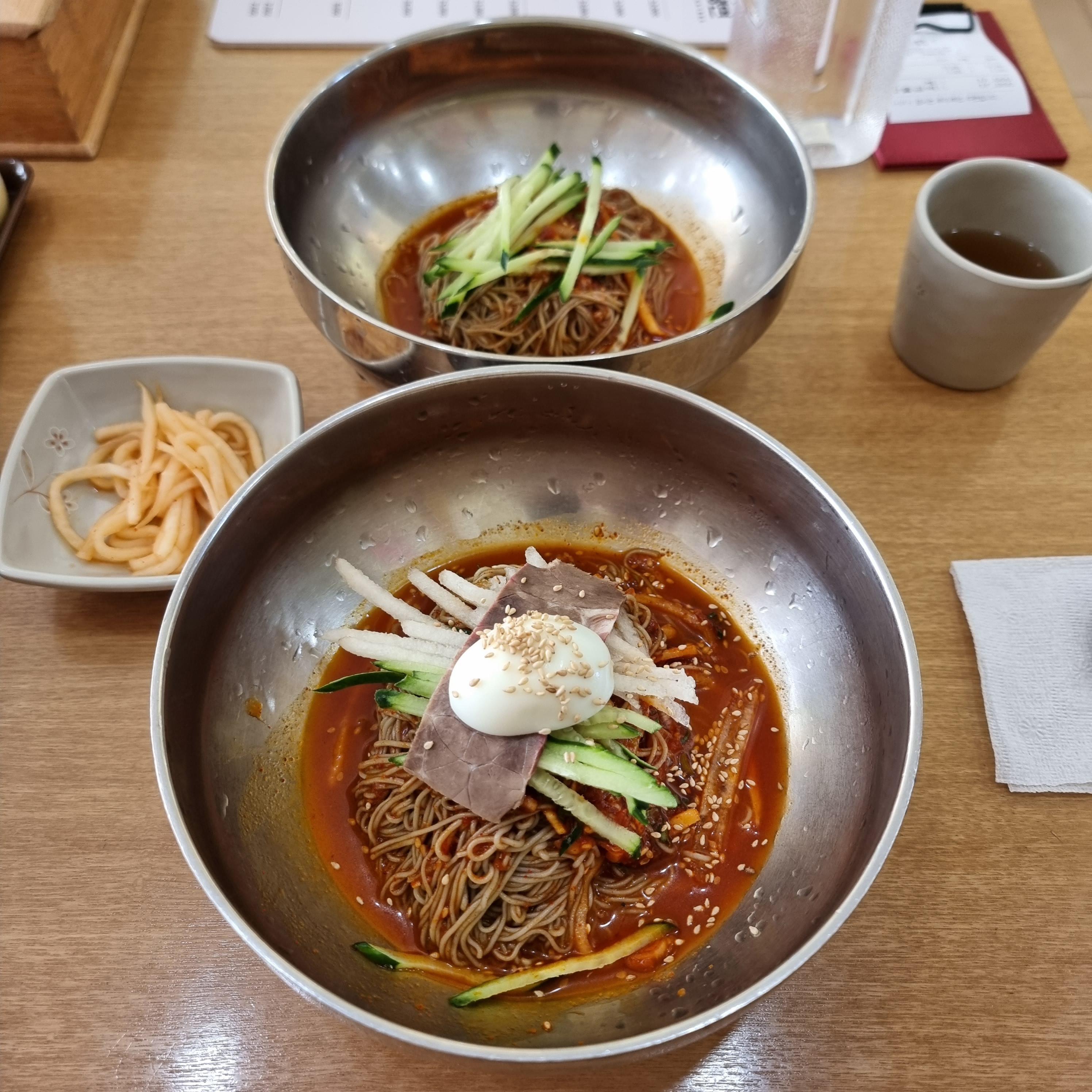 함흥냉면 비빔냉면