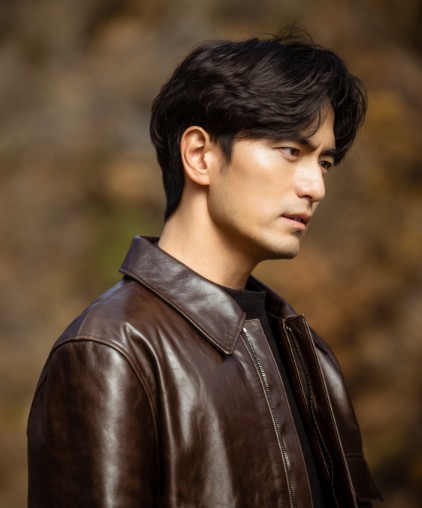 이진욱