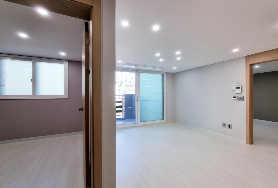 2룸, 3룸 대형테라스까지~ 성균관대역 도보권 수원 율전동 신축 빌라 1.5룸, 26