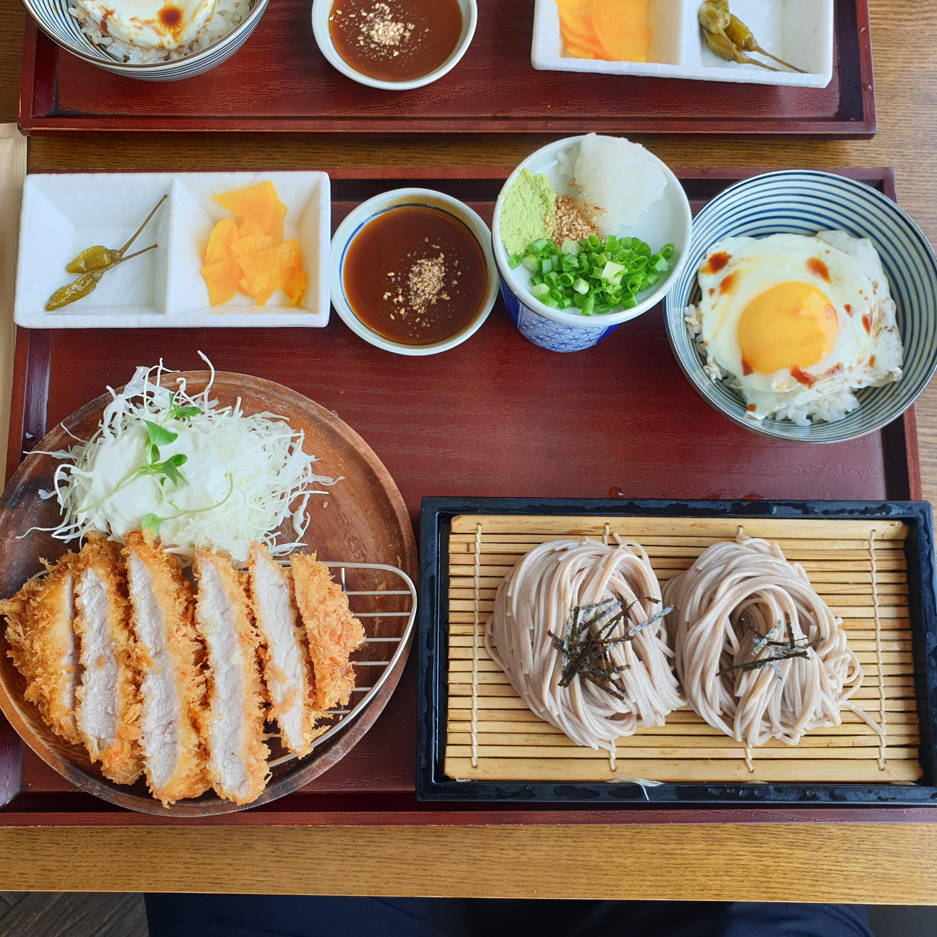  의왕호수 맛집 : 우동면발이 살아있는 '자가제면 백운동'