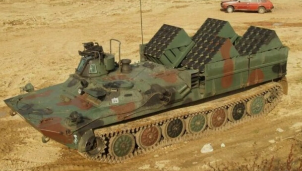 모래위에-탱크의모습