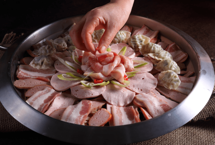 오창 맛집 &quot;수제햄 고래부대찌개 오창본점&quot; 음식사진