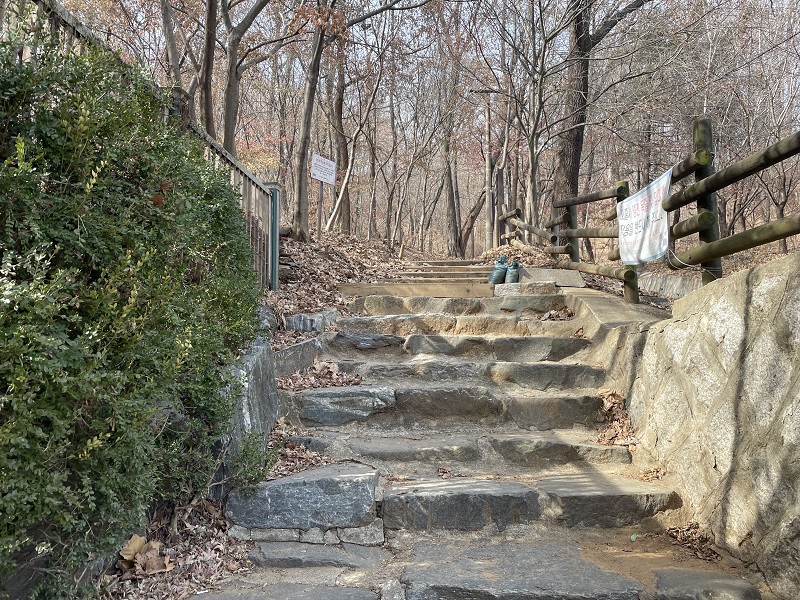 서리풀공원 입구