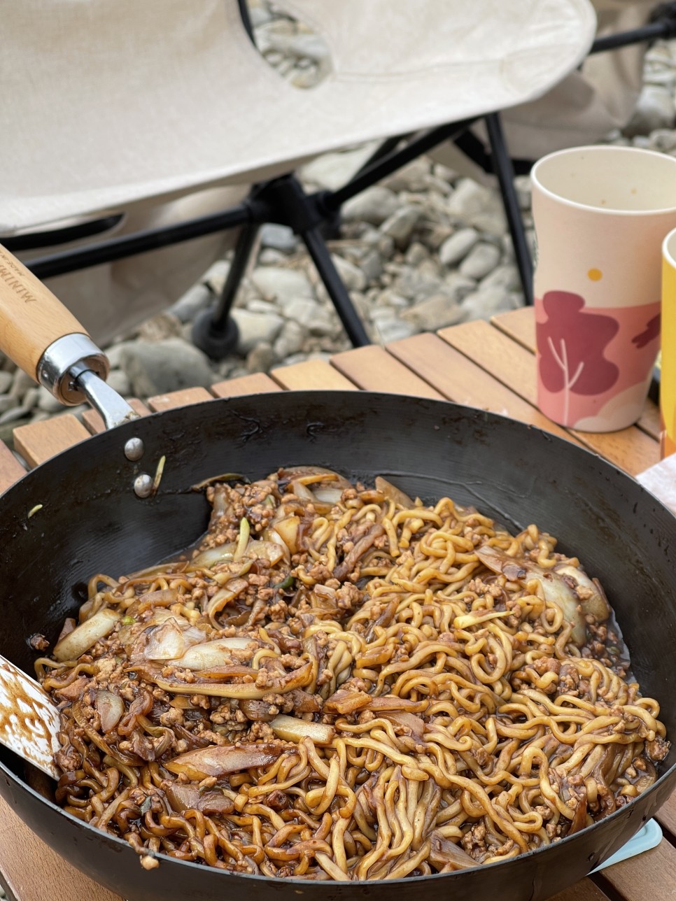 / 쩝쩝박사님들과 신나는 먹부림 [캠핑기록] 수주팔봉 노지캠핑 18