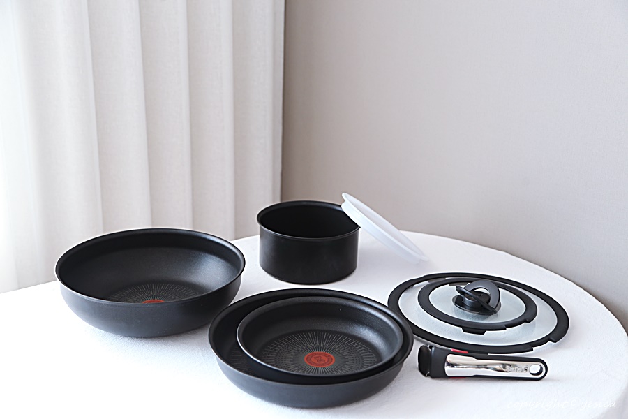 식탁 위 플레이팅까지 완벽! 테팔매직핸즈 인덕션 후라이팬세트 4