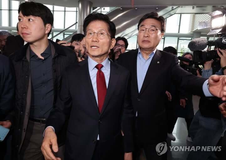 김문수 일정 중단