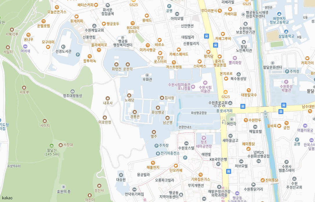 수원 팔달구 일대 화성행궁&#44; 행궁동&#44; 팔달산 등 인근 주요 장소가 표시된 카카오 지도