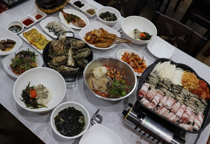  생생정보 굴한상 굴삼합 통영 한마음식당