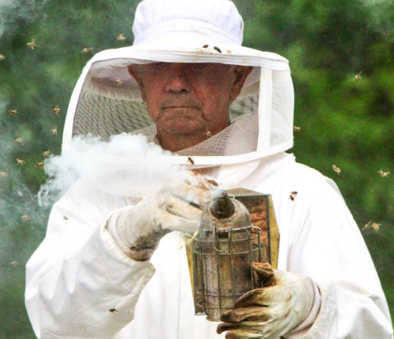 George Schloegel A Legacy of Life Lessons from the Beekeeper