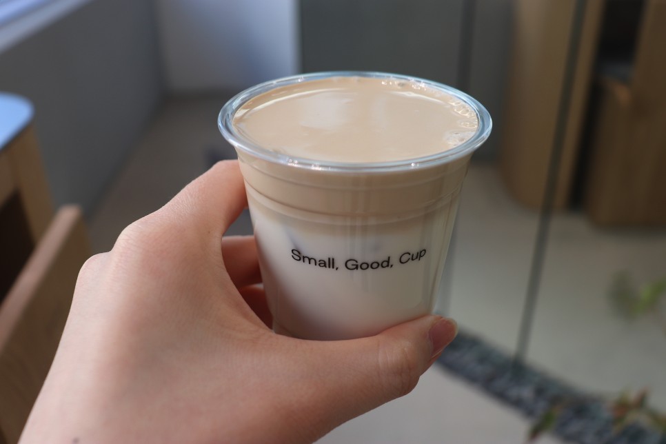 커피숍 스몰굿커피 동의대점 너티밀크가 맛있던 부산 17