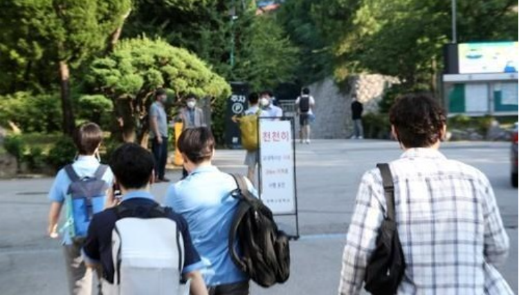  수도권 초등학교 등교재개