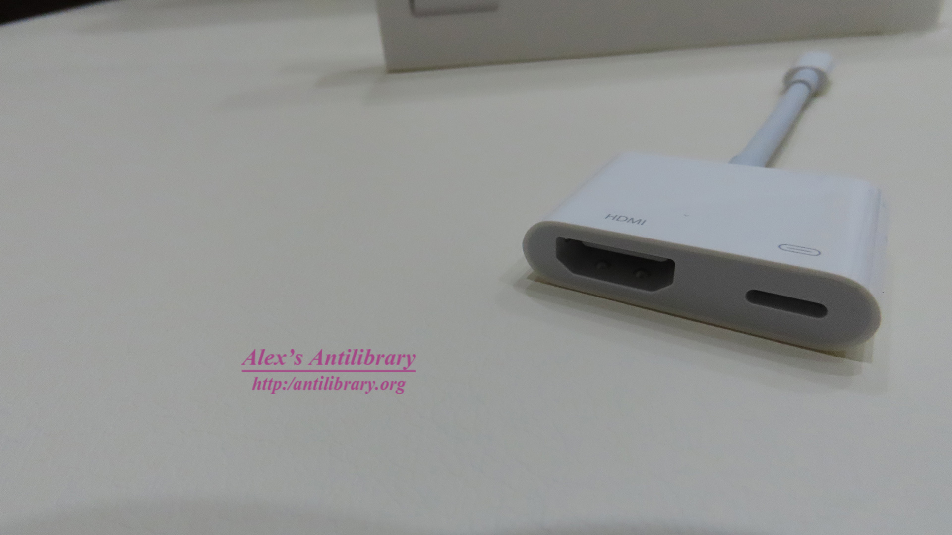 아이폰 넷플릭스 미러링! 애플 라이트닝 디지털 AV 어댑터(Lightning to Digital AV Adapter