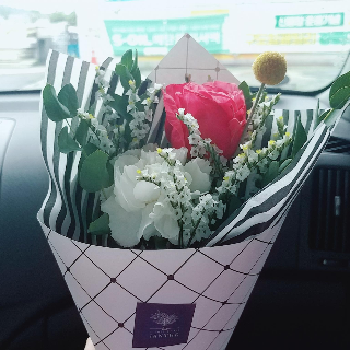  [수제품] 말린꽃 유리병에 보관하기/선물 받은 꽃 보관