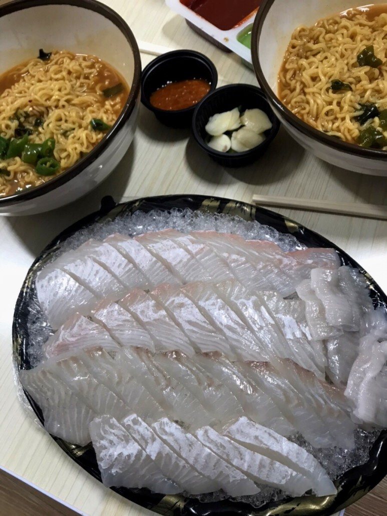광어2마리 이미지