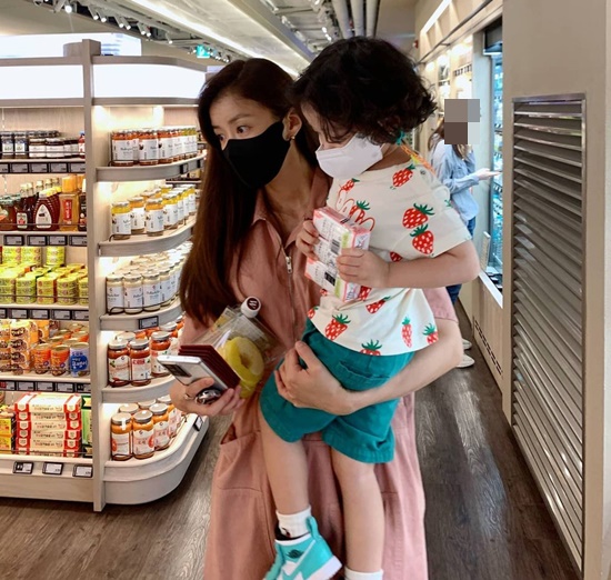  "사업가" 이시영, 4살子 배우 데뷔 준비? "종알종알 따라하길래"