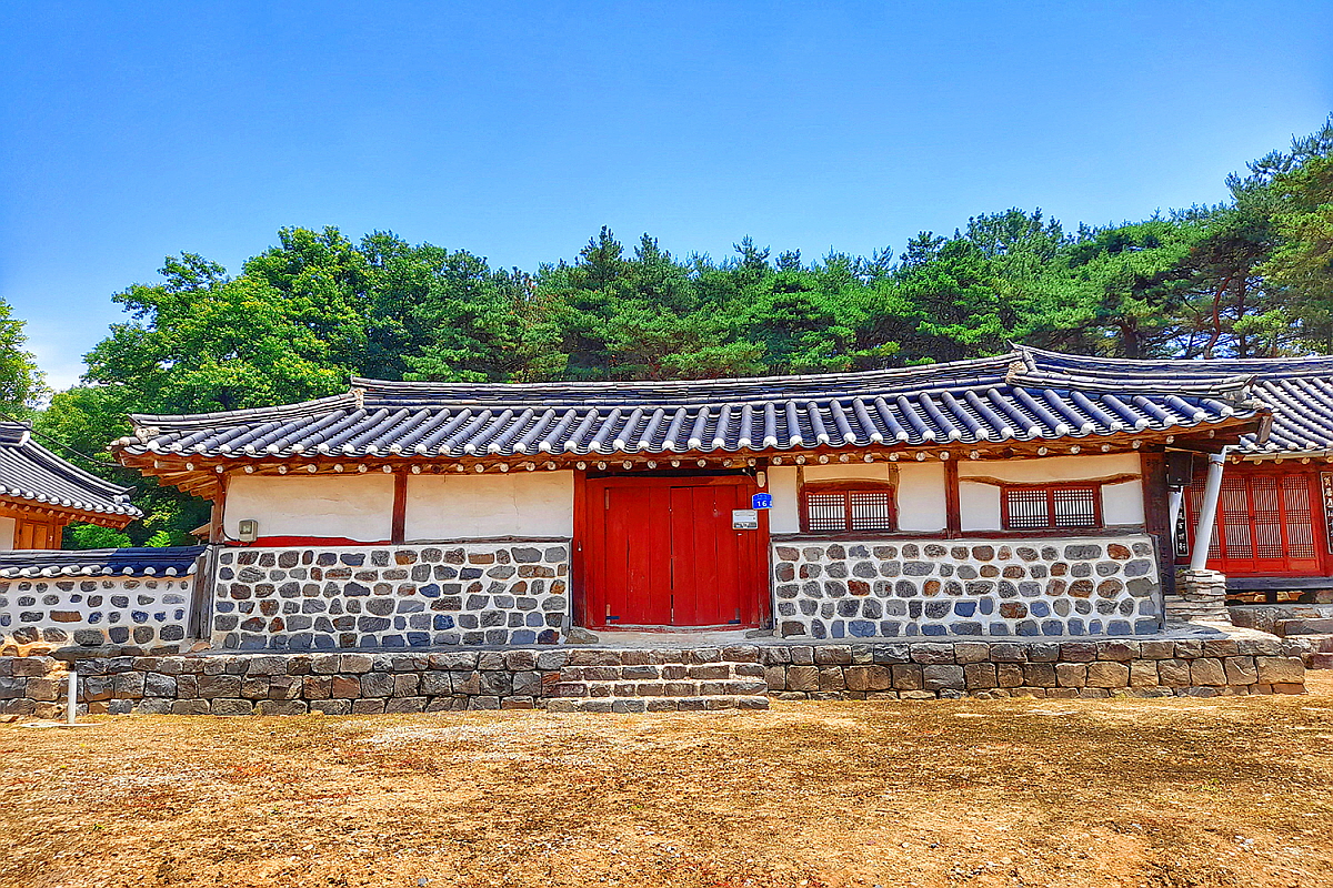 논산 충헌사