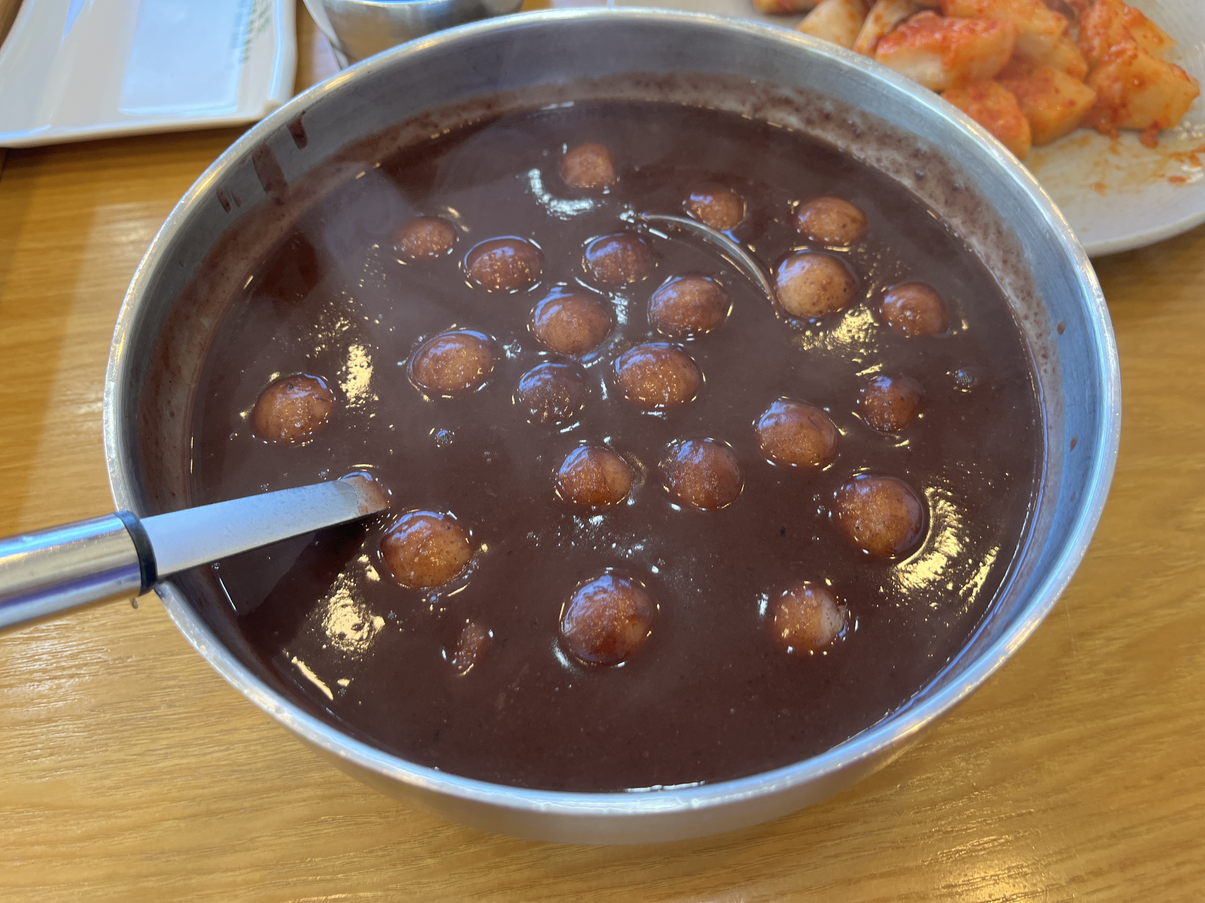  진주 현지인 맛집 진주팥죽 명품동지팥죽 명품호박죽 명품바지락칼국수 김치맛집 진주팥죽