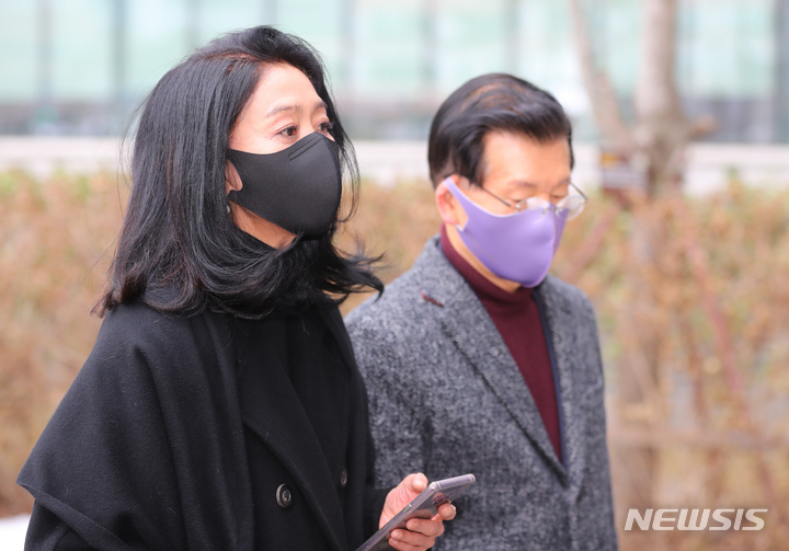  김부선 "이재명 손배소 취하 결심 이유는 김건희 녹취록"