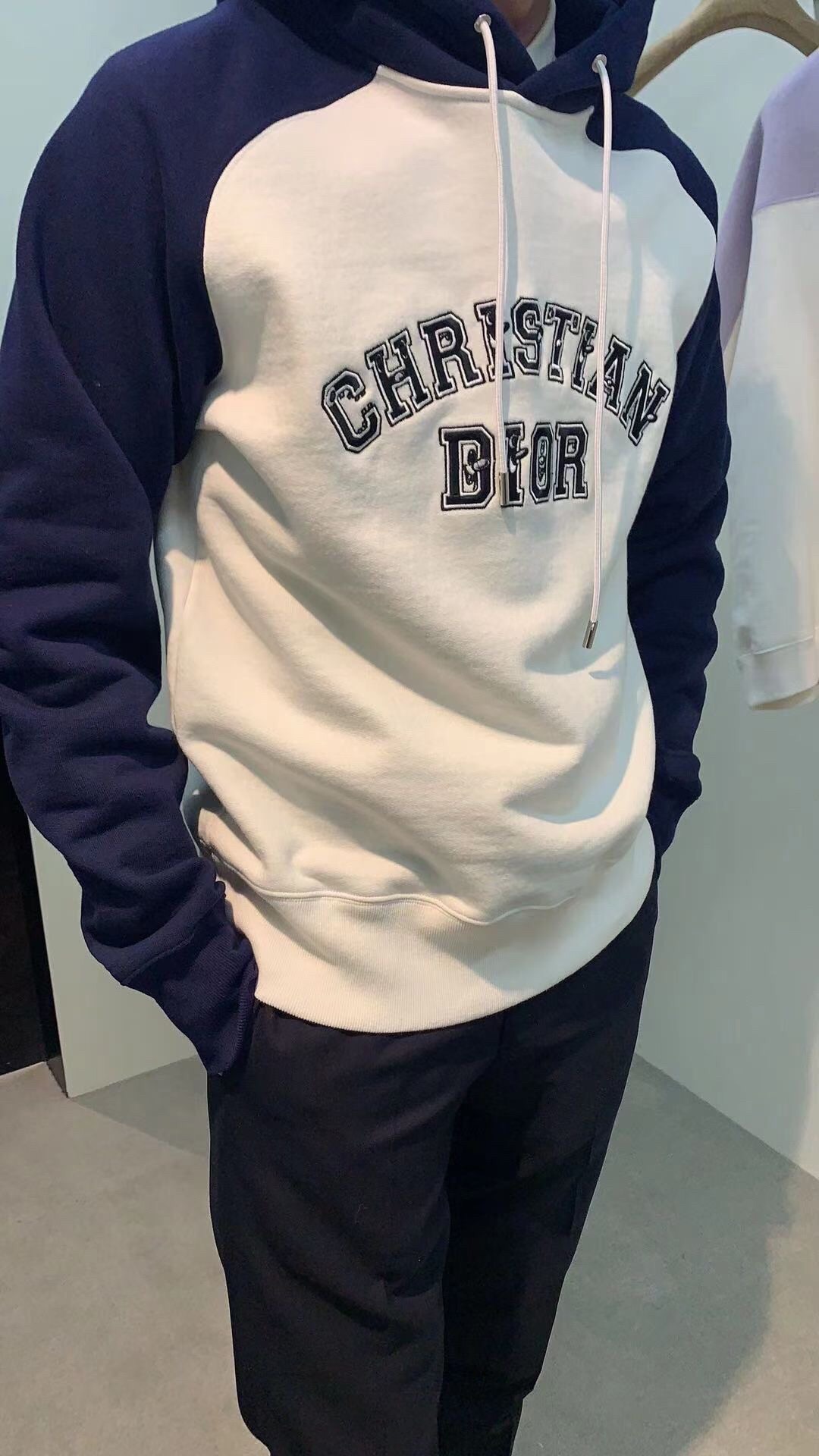  [DIOR x KENNY SCHARF] 디올 X 케니샤프 스웨트셔츠 후드 티셔츠 193J647A0687_C580 (2 COLOR)