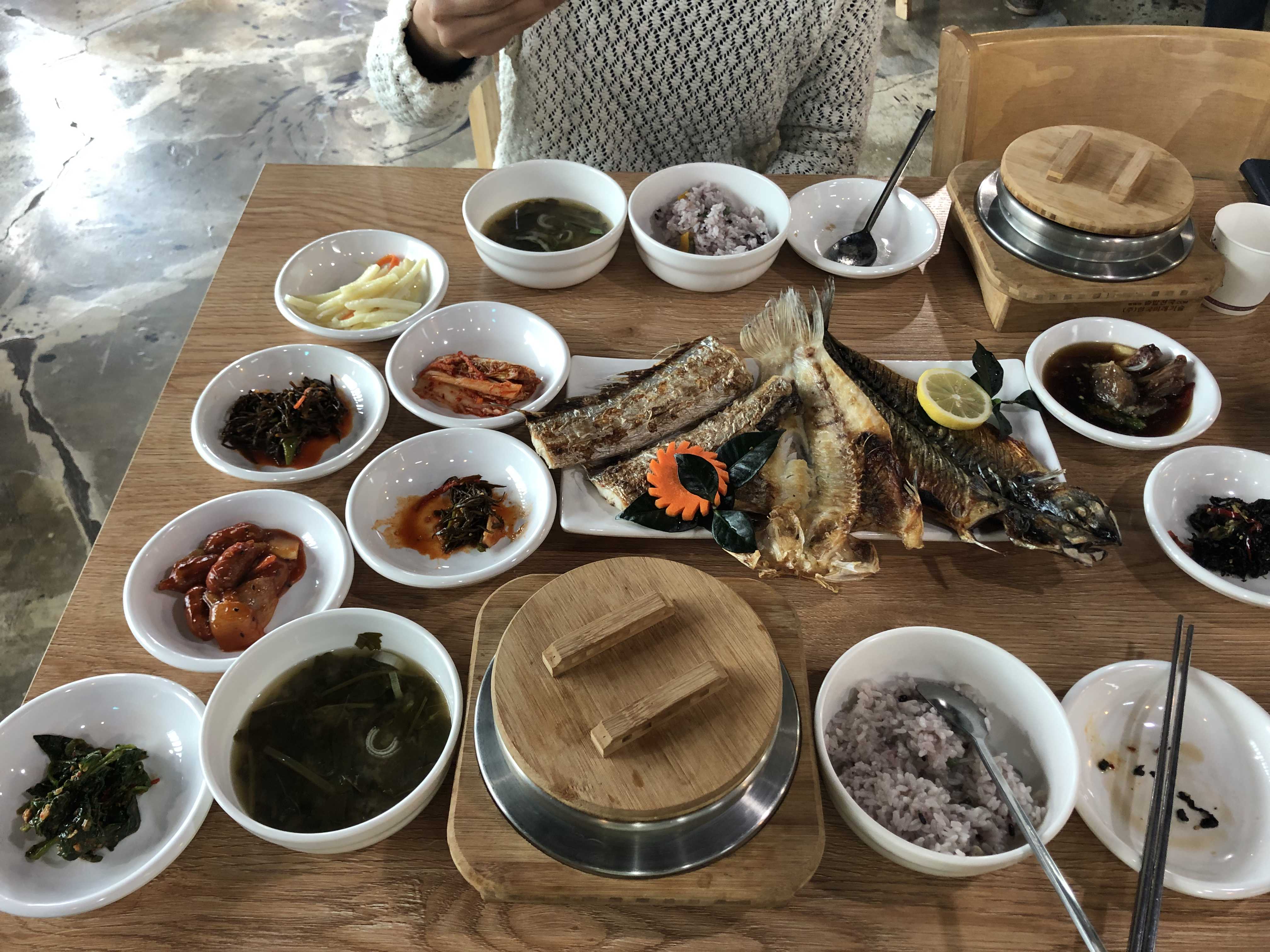 황금반찬 이미지