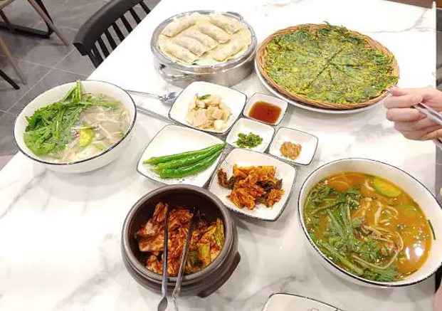 황남칼국수 경주본점