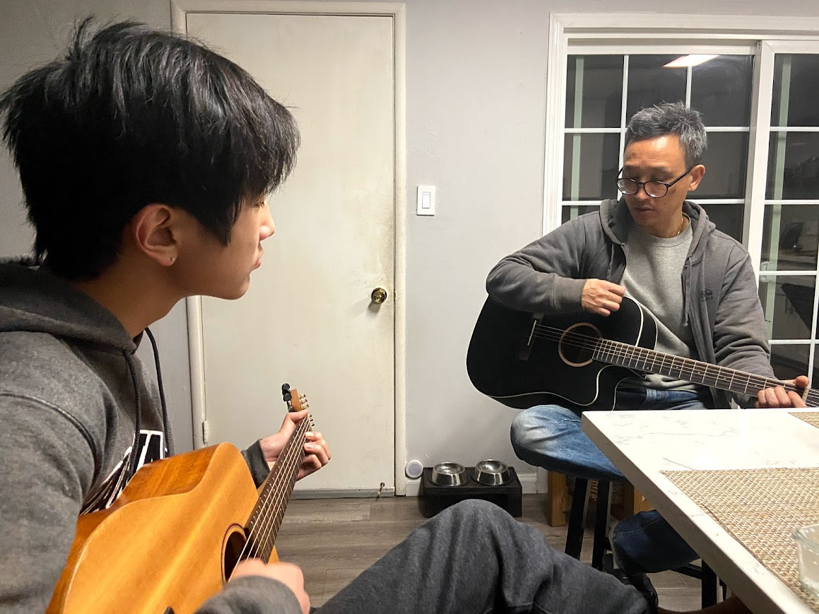 가족사진, 나와 내 여동생은 반대하는 결혼을 했다