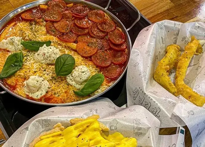 자매떡볶이 이미지