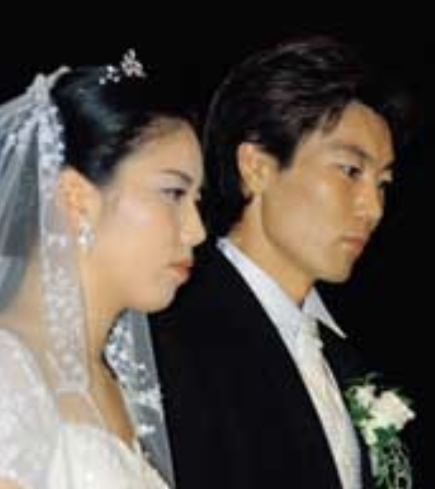 "이혼당하고 집 없어서 길바닥에서 지내요..." 여기저기 찝쩍거리고 다니다가 10억 빚지고 떠돌이 생활 하고 있는 송종국 충격 근황
