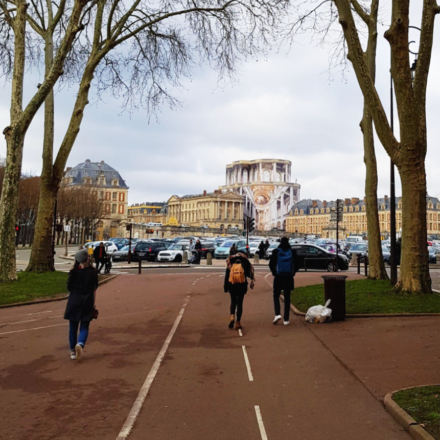 프랑스 파리 베르사유 궁전 앞 가로수 길