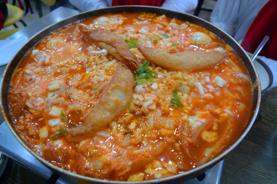 서울 삼청동 여행 떡볶이 맛집 먹쉬돈나
