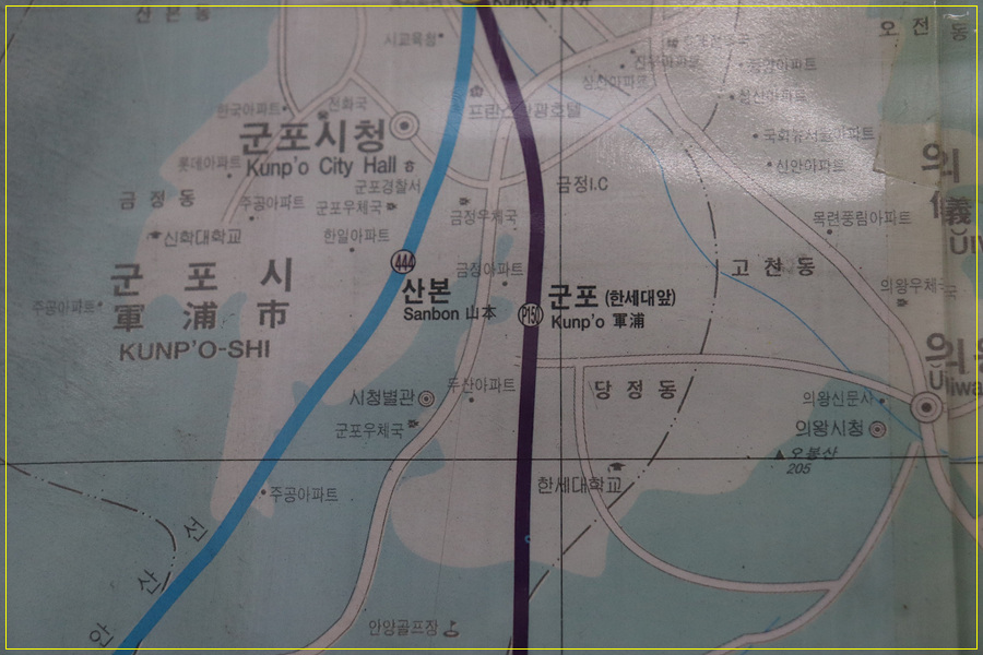 김포 전철노선도 5호선 김포공항역에 설치된, 32