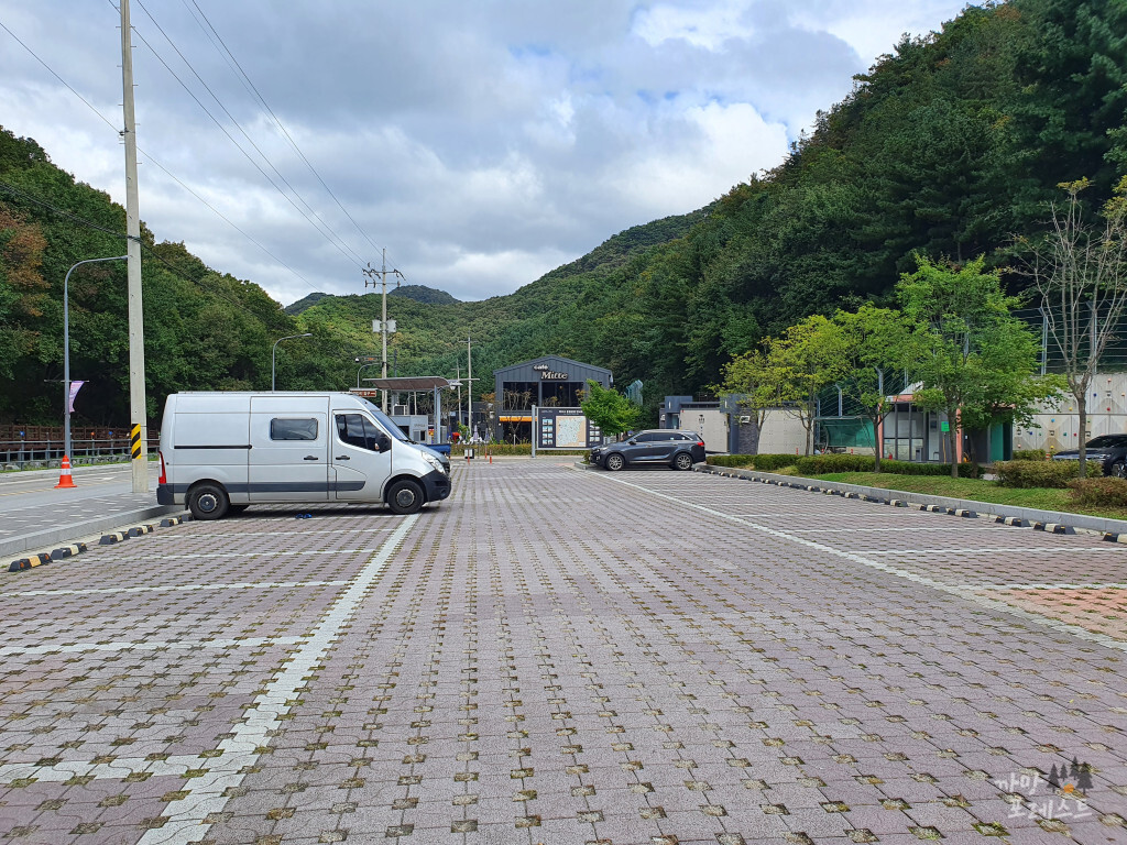 파주 감악산 제1주차장