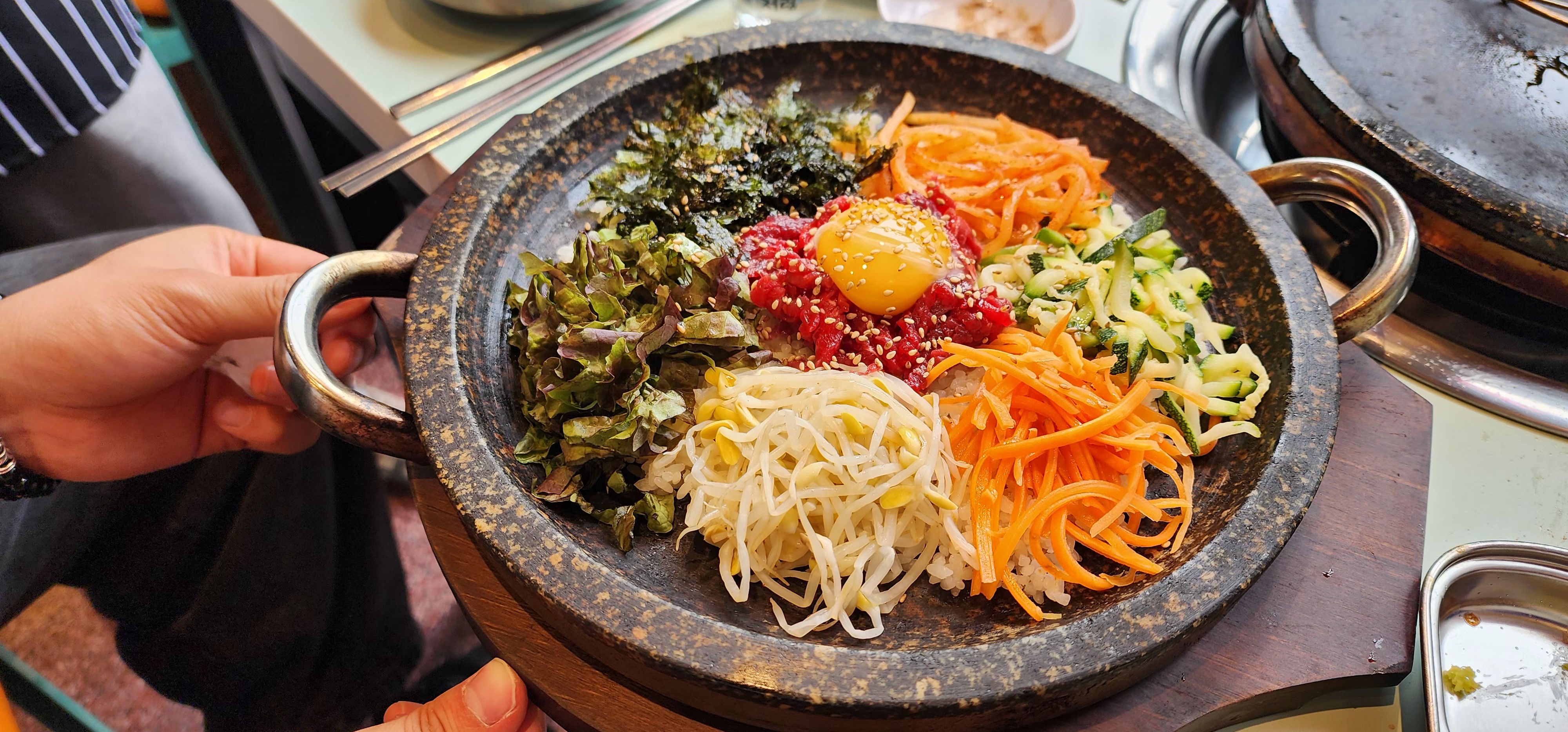 꾸석지돌판한우 이미지