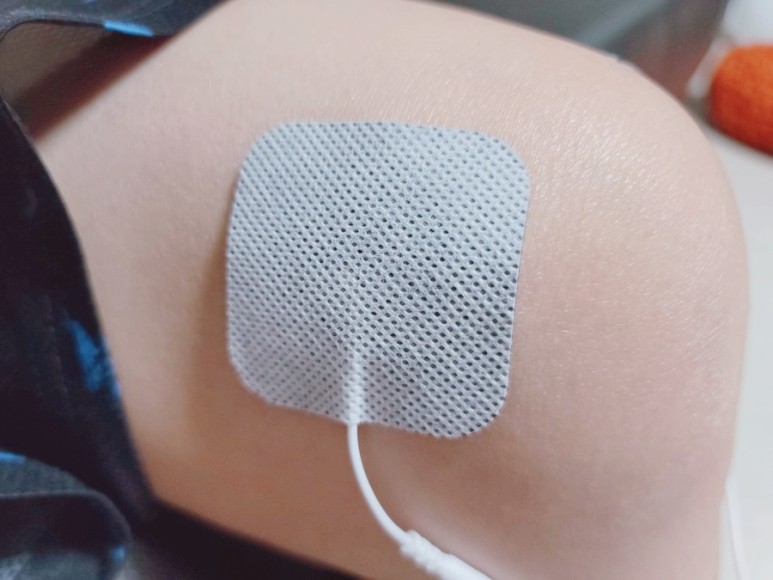 PMA-700 가정용 물리치료기 웰메딕 명절선물 저주파치료기 부모님선물 izen 6