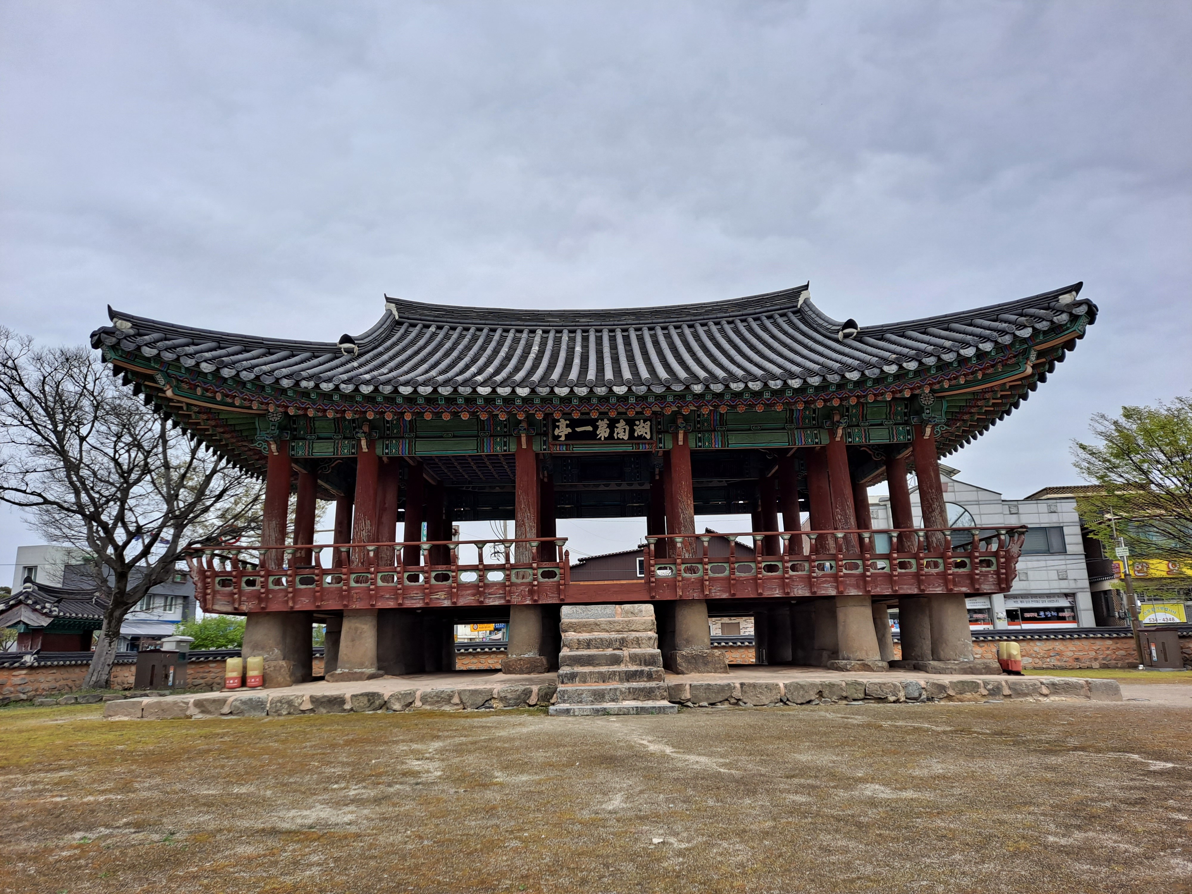  호남제일정, 정읍 피향정