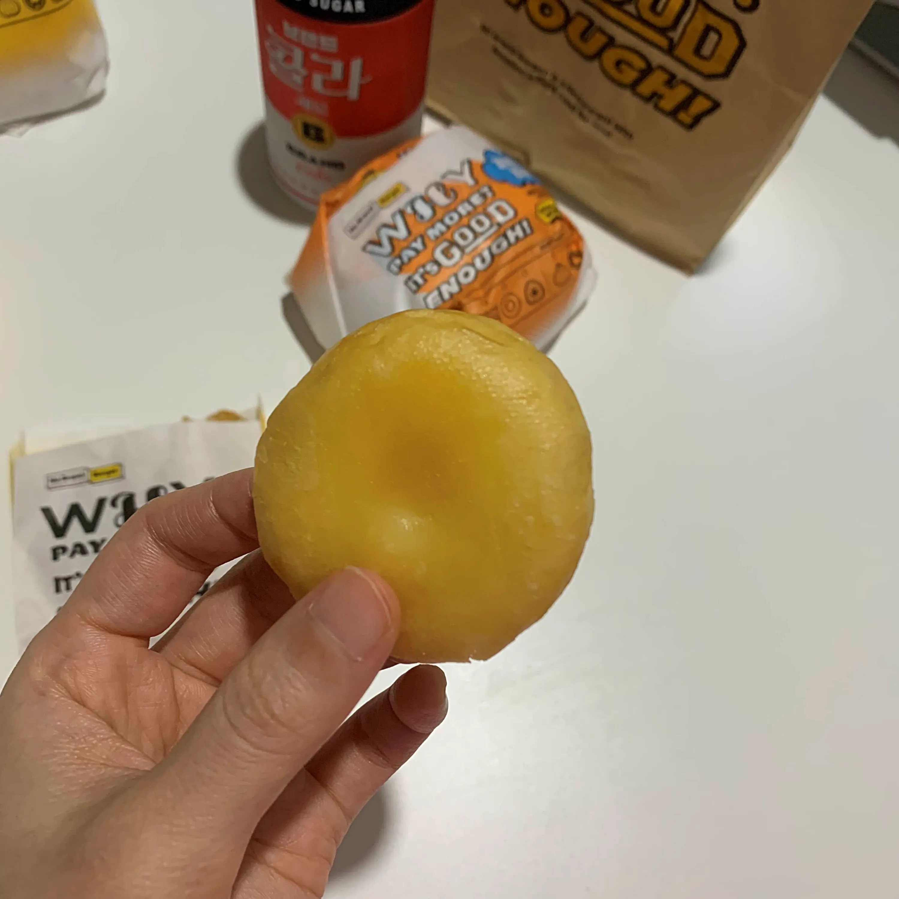 군고구마도넛