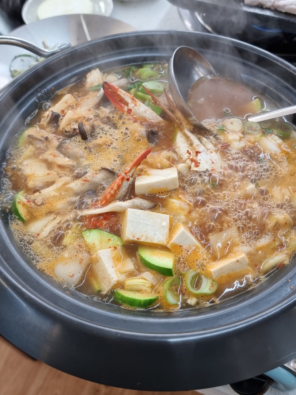 한국병원 영운동맛집 묵은지삼겹살 19