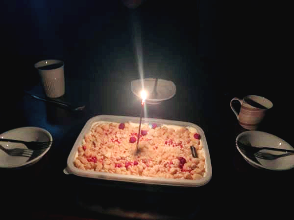 투썸 케이크로 생일파티
