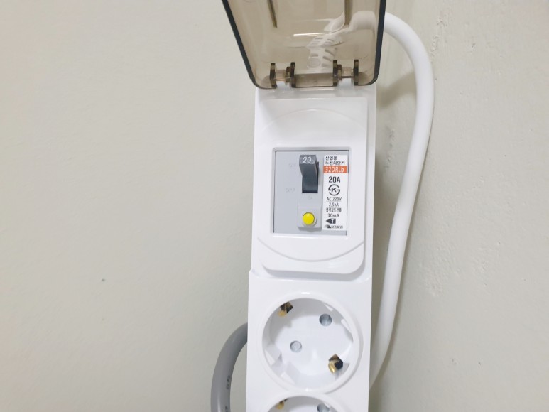 대용량이라 마음이 놓여요! 고용량멀티탭 고전력 9