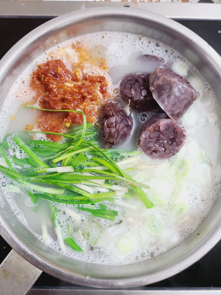  요리책 따라하기 마흔세번째 요리 순댓국