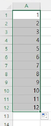 기본적으로 자동채우기는 '연속하고 싶은 데이터의 셀 모서리'를 Ctrl 키를 누른 채로 드래그하면 됩니다.